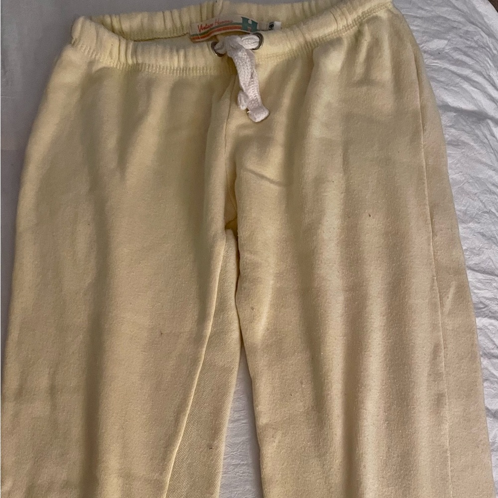 Vintage Havana youth yellow joggers, good condition no stains size 7/8